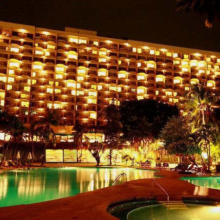 The Imperial Pattaya Hotel Exterior photo